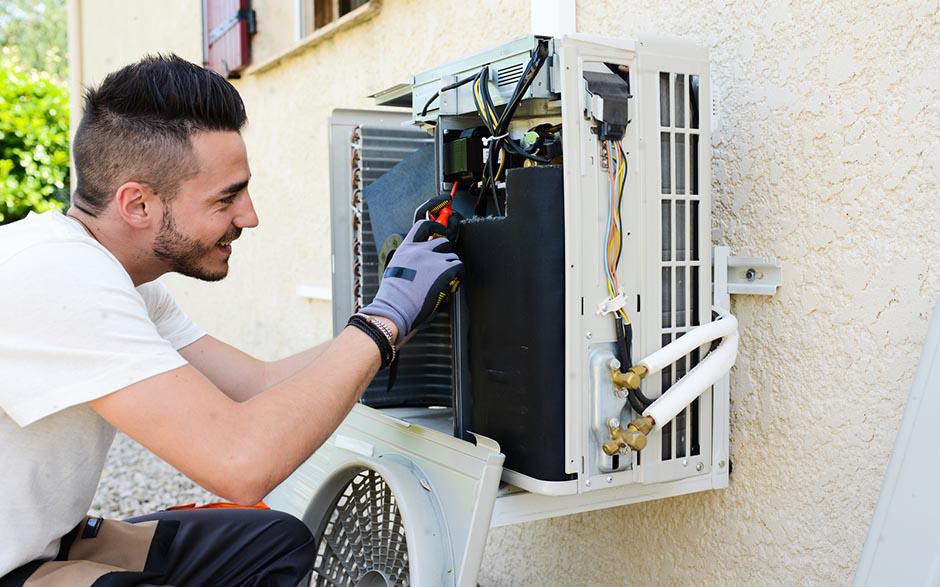 je recherche un électricien Saint-Ouen